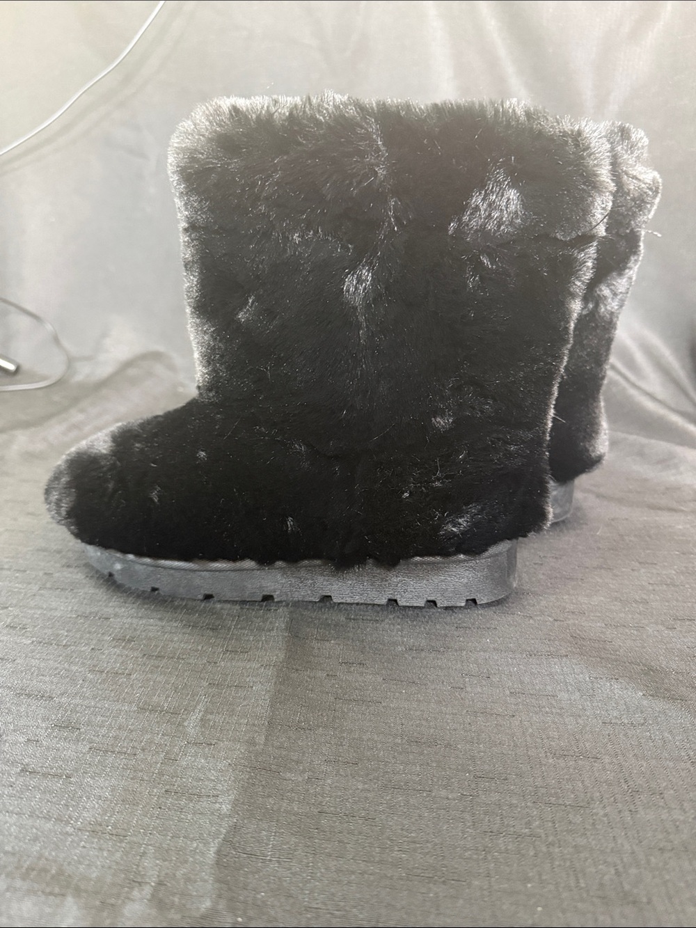 BAMBOO Black Faux Fur Ankle Booties Size 6.5 NEW